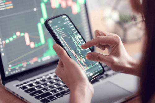 被呃炒港股 三女失620萬